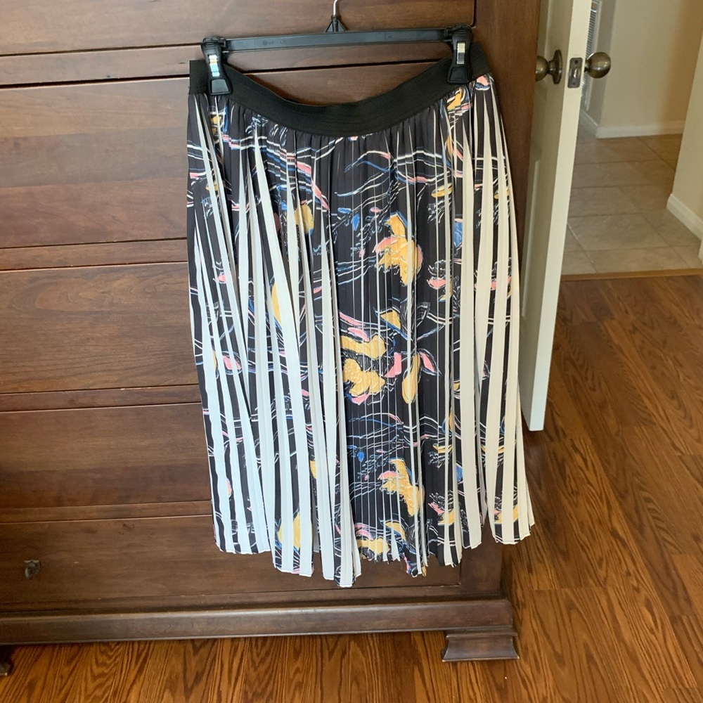 Small accordion skirt